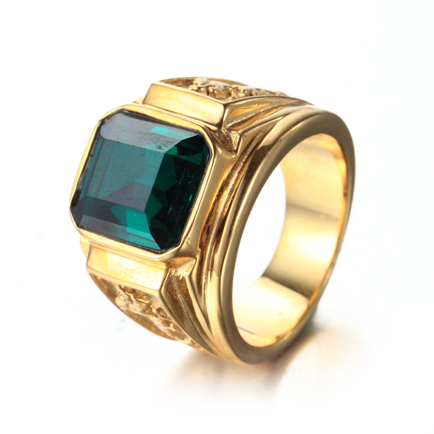 Emeric Valestone Ring | Gold